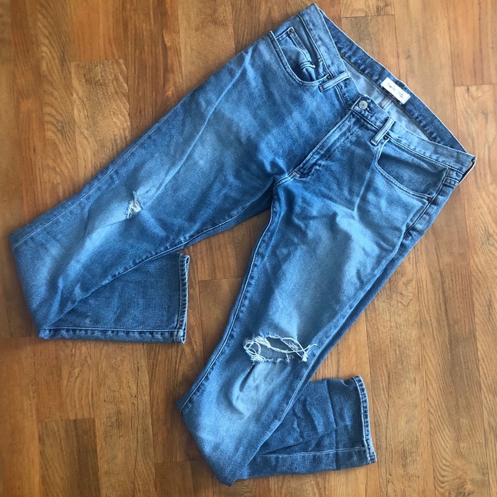 Gap Distressed Skinny Jeans Sz. 33x32